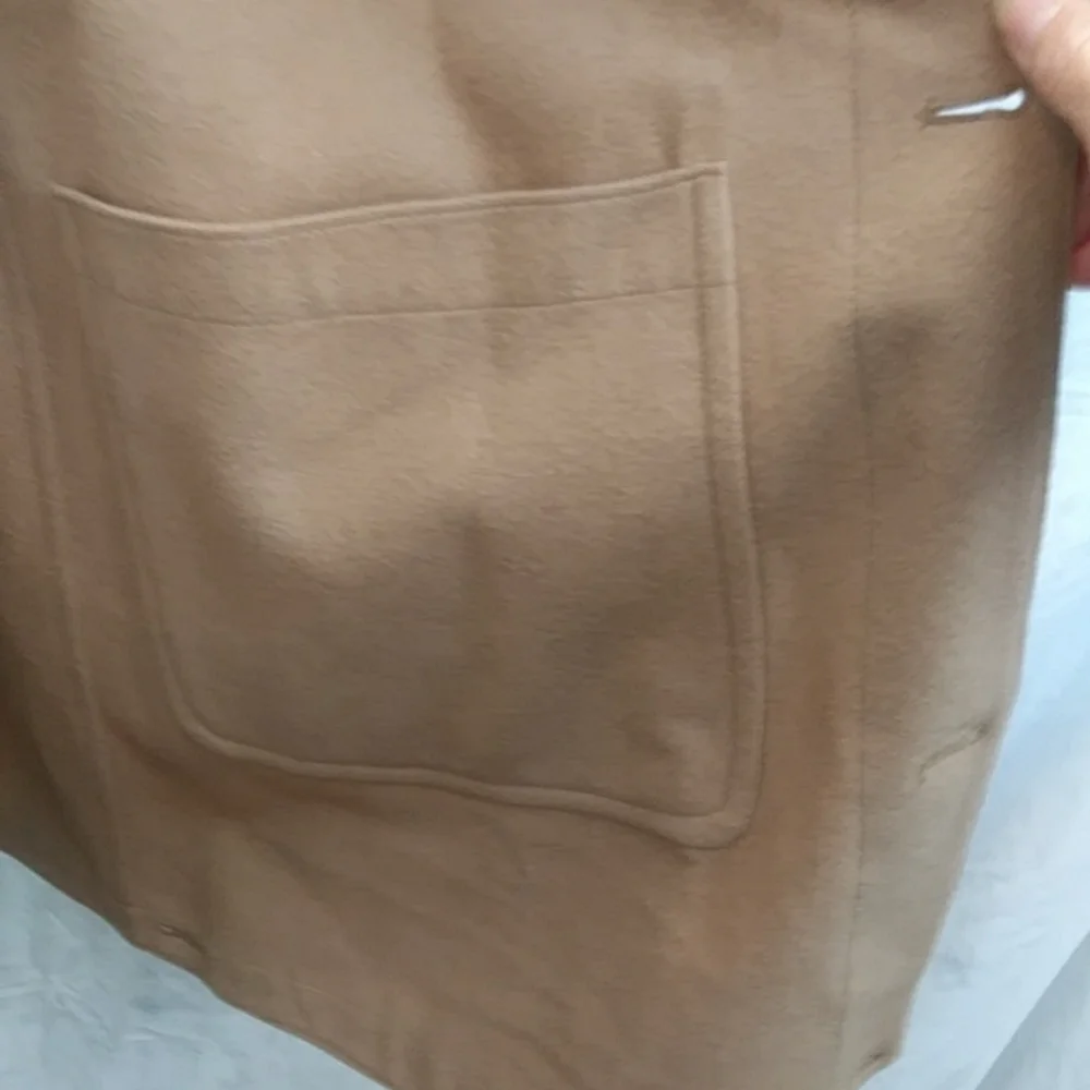 Burberry Camel Tan Trench Coat - Picture 5 of 12